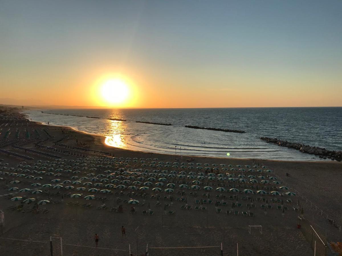 La Gemma Nel Borgo B&B Termoli Exterior photo
