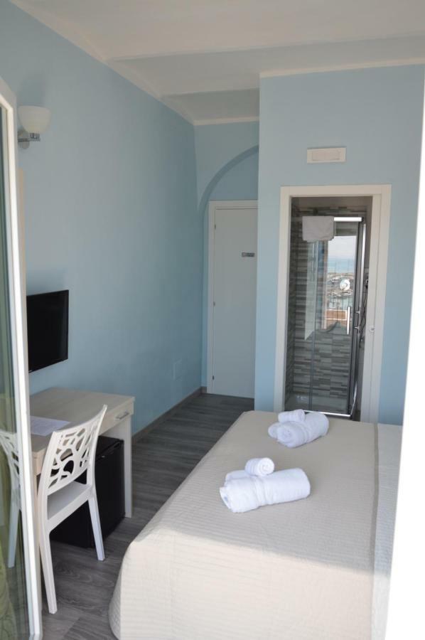 La Gemma Nel Borgo B&B Termoli Exterior photo